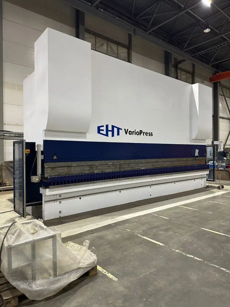 Пресс гибочный EHT  VarioPress 1000-80